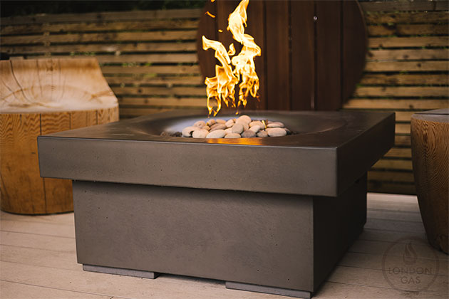Gas firepit installed by LondonGAS